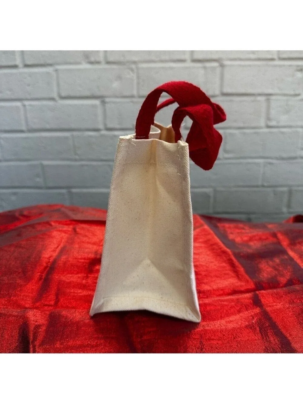 unbranded celebrate holidays